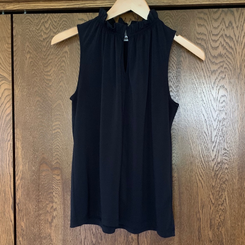 {H&M} Tank with Ruffle Collar
